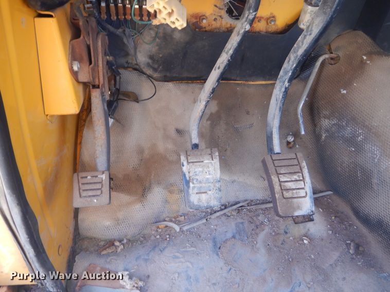 image for item FU9544 1962 International 130 drilling rig truck