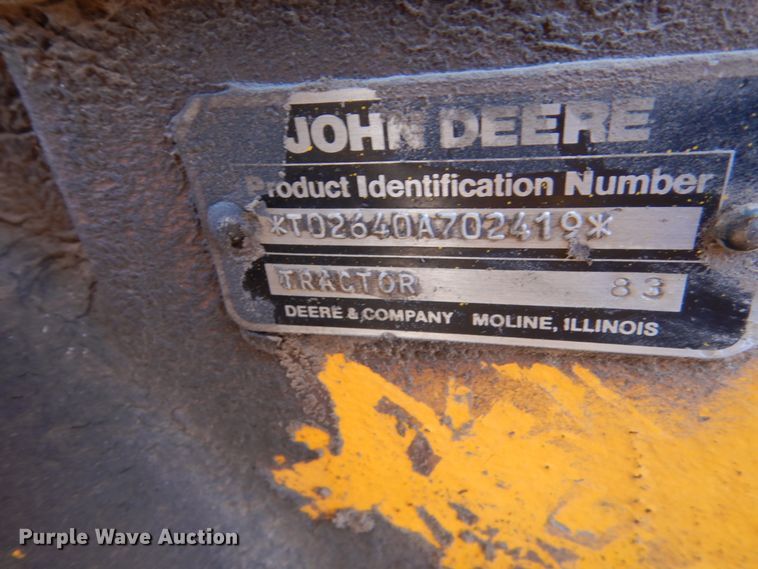 image for item FU9546 John Deere 2640 tractor