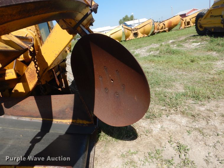 image for item FU9547 1972 Caterpillar 140 rigid frame motor grader