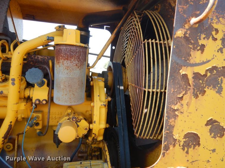 image for item FU9547 1972 Caterpillar 140 rigid frame motor grader