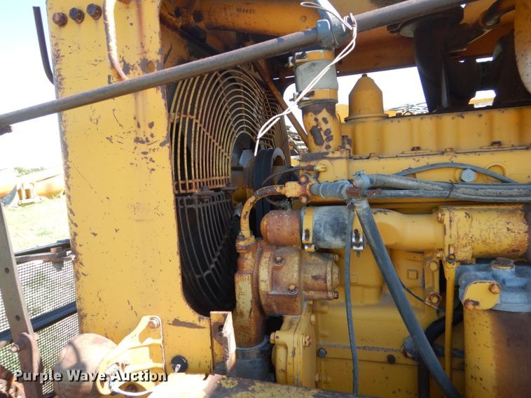 image for item FU9547 1972 Caterpillar 140 rigid frame motor grader