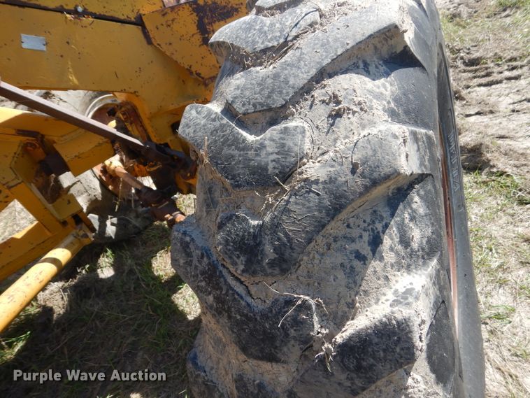 image for item FU9547 1972 Caterpillar 140 rigid frame motor grader