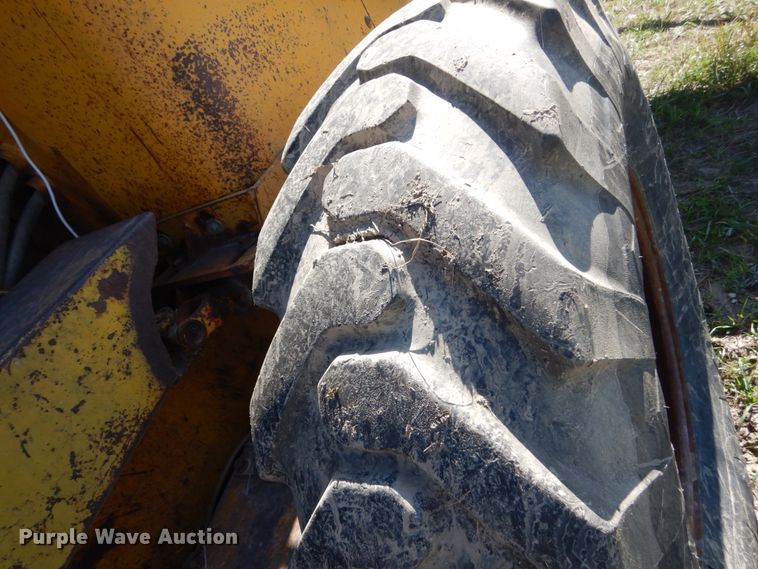 image for item FU9547 1972 Caterpillar 140 rigid frame motor grader