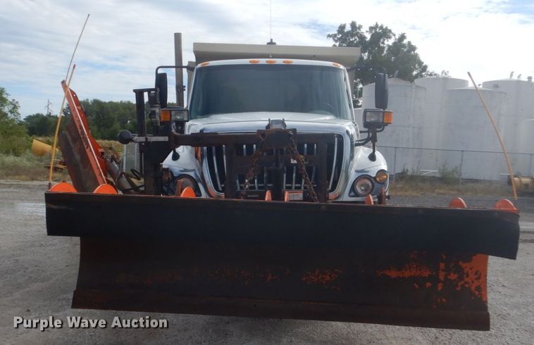 image for item FU9567 2010 International WorkStar 7400 dump truck