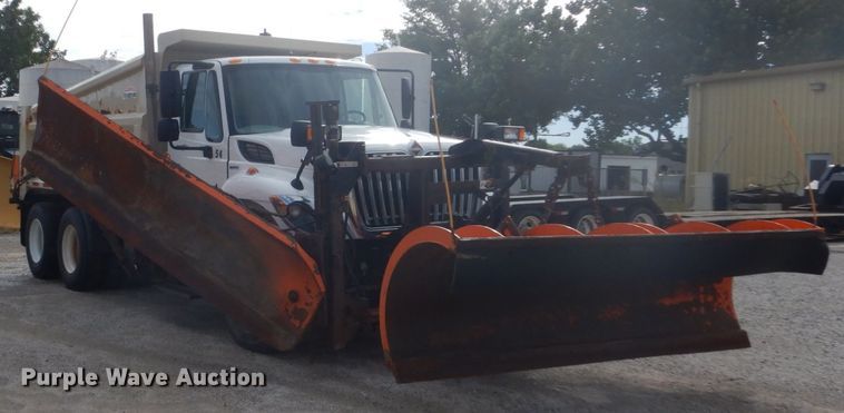 image for item FU9567 2010 International WorkStar 7400 dump truck