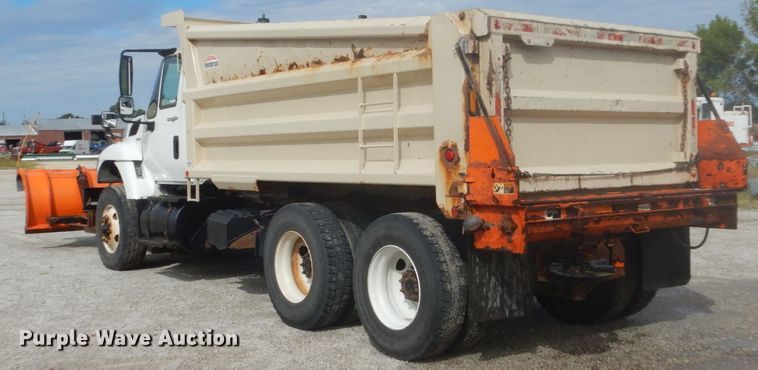image for item FU9567 2010 International WorkStar 7400 dump truck