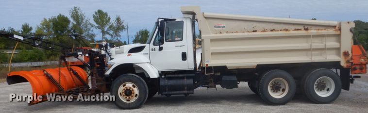 image for item FU9567 2010 International WorkStar 7400 dump truck
