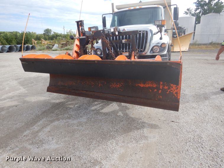 image for item FU9567 2010 International WorkStar 7400 dump truck