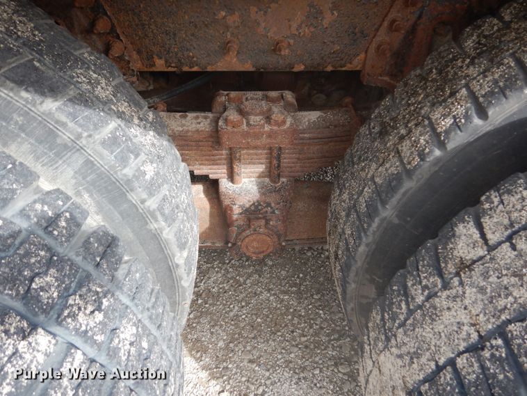 image for item FU9567 2010 International WorkStar 7400 dump truck