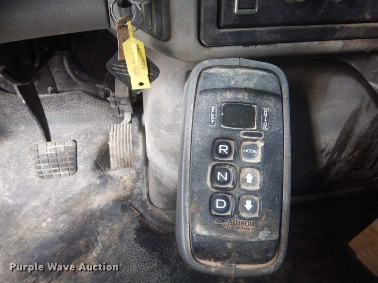 image for item FU9567 2010 International WorkStar 7400 dump truck