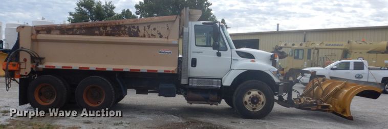 image for item FU9568 2009 International 7400 dump truck