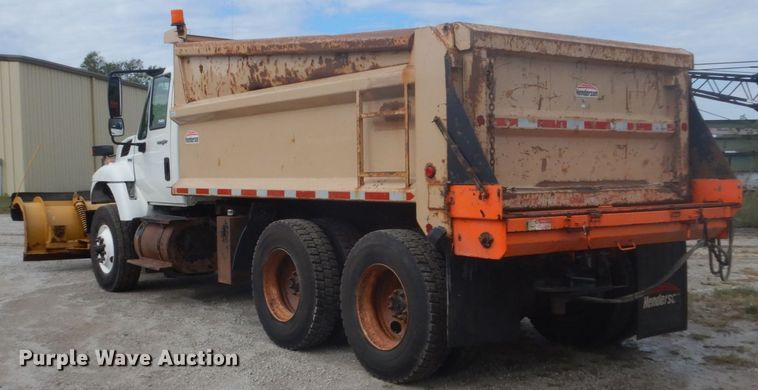 image for item FU9568 2009 International 7400 dump truck