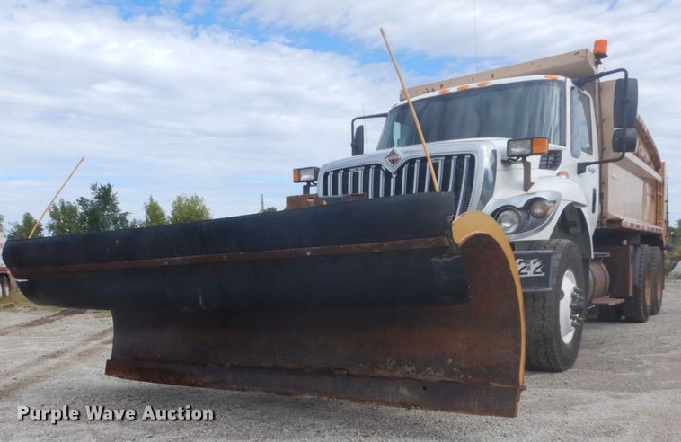 image for item FU9568 2009 International 7400 dump truck