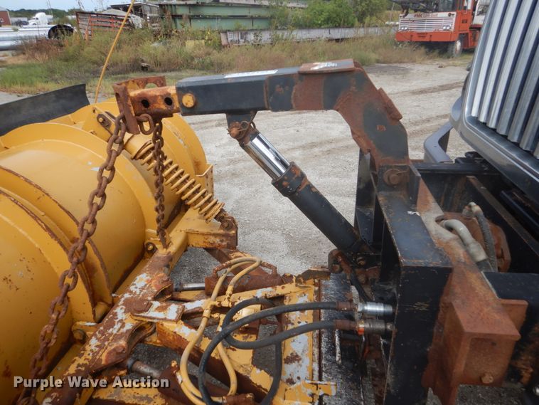 image for item FU9568 2009 International 7400 dump truck