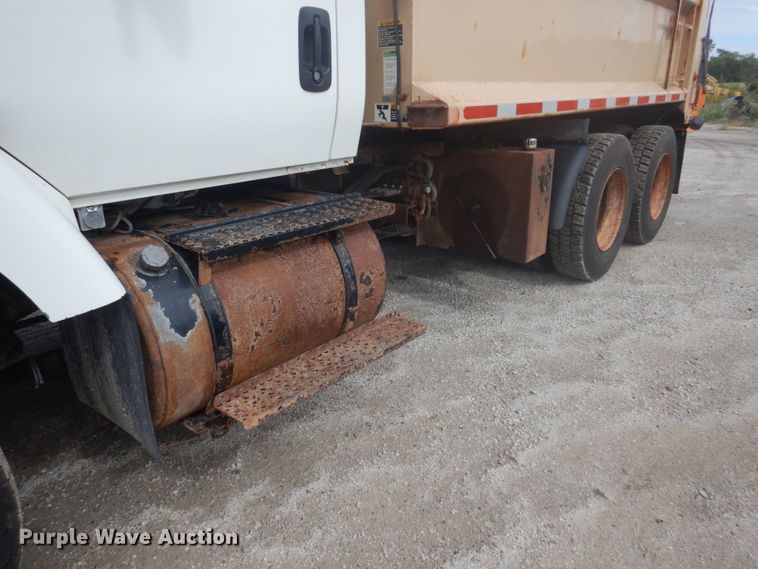 image for item FU9568 2009 International 7400 dump truck