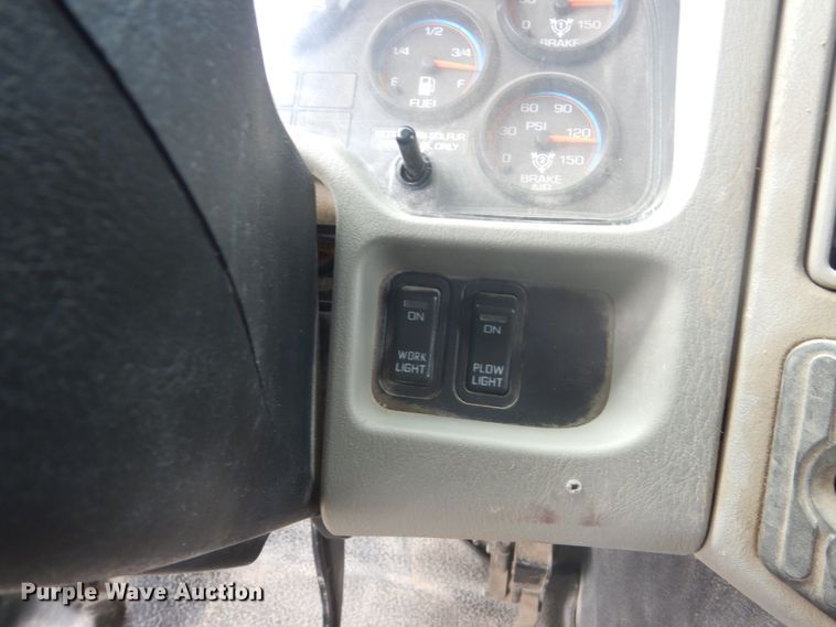 image for item FU9568 2009 International 7400 dump truck