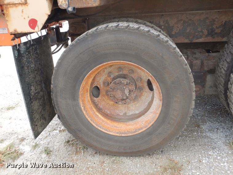 image for item FU9568 2009 International 7400 dump truck