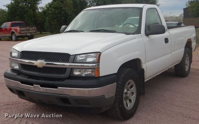 image for item FU9570 2005 Chevrolet Silverado 1500 pickup truck