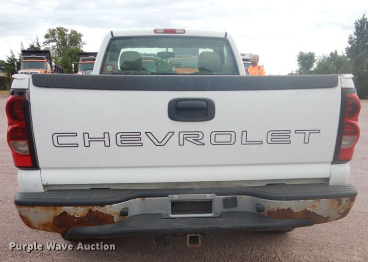 image for item FU9570 2005 Chevrolet Silverado 1500 pickup truck