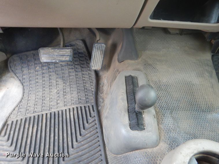 image for item FU9570 2005 Chevrolet Silverado 1500 pickup truck