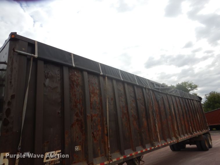 image for item FU9575 2005 Manac TSV48 live bottom trailer