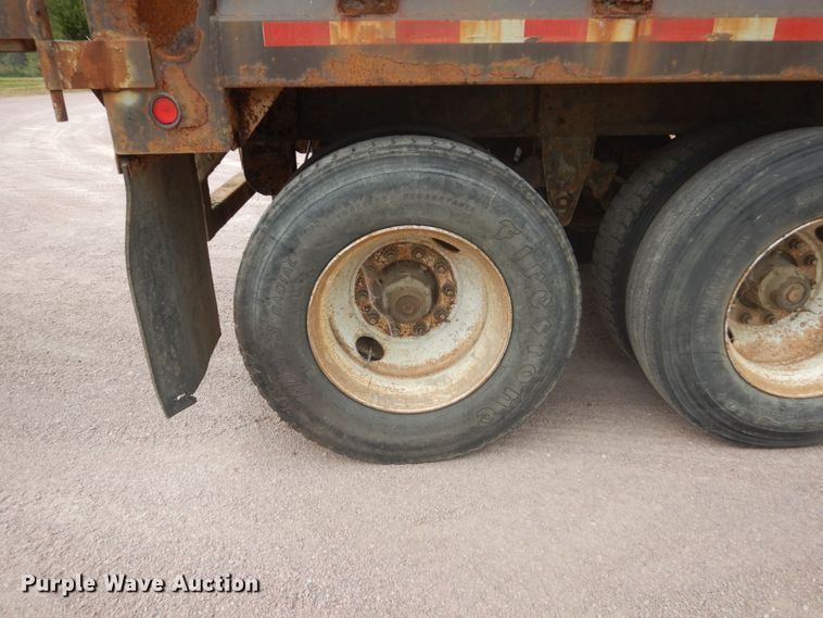 image for item FU9575 2005 Manac TSV48 live bottom trailer