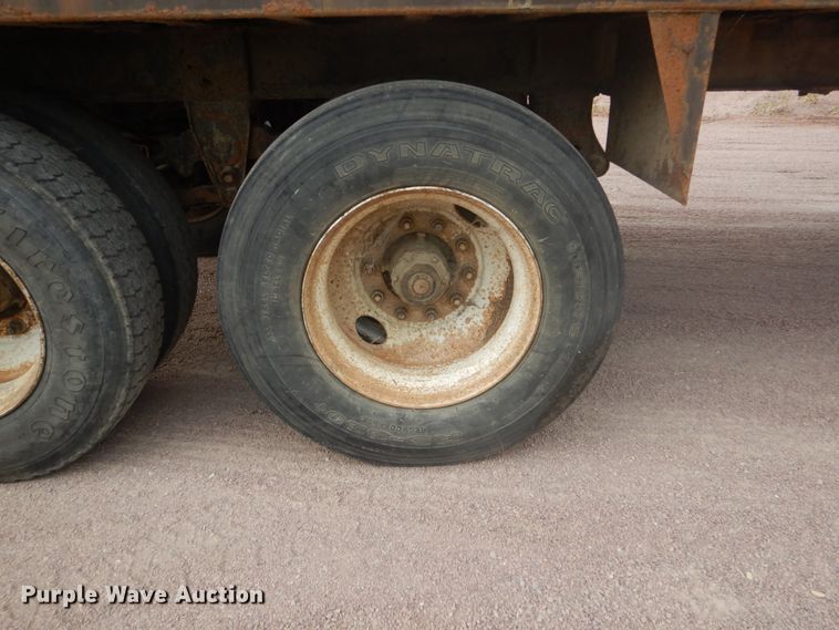 image for item FU9575 2005 Manac TSV48 live bottom trailer