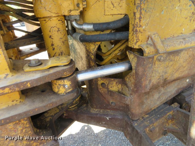 image for item FV9015 2002 Caterpillar 816F landfill compactor