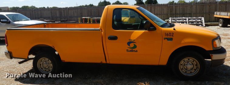 image for item FY9644 2000 Ford F150 pickup truck