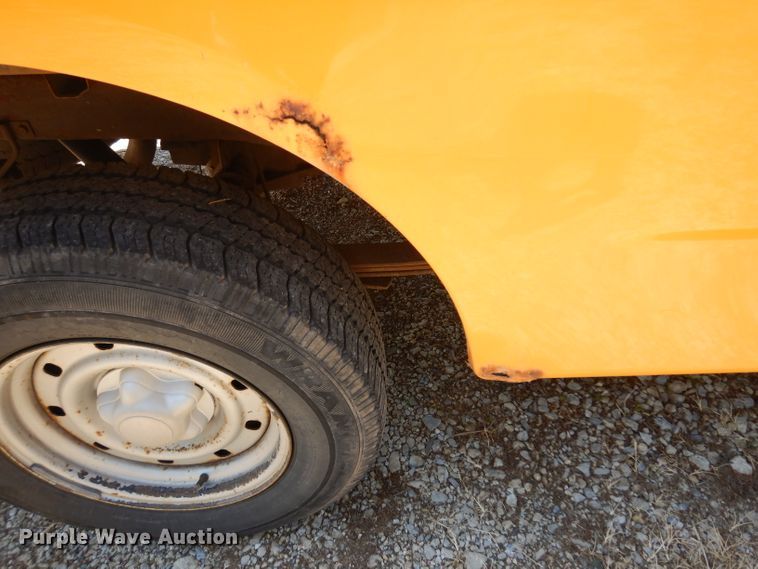 image for item FY9644 2000 Ford F150 pickup truck