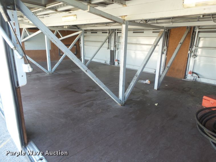 image for item GC9039 1997 Van Hool coach bus