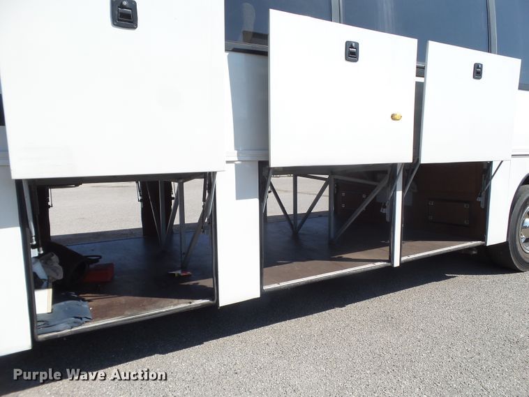 image for item GC9039 1997 Van Hool coach bus