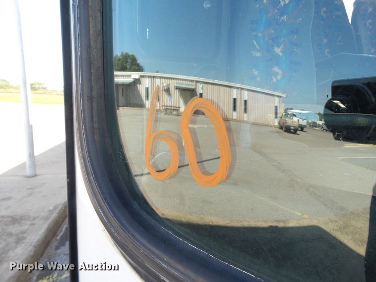 image for item GC9040 1997 Van Hool T940 coach bus