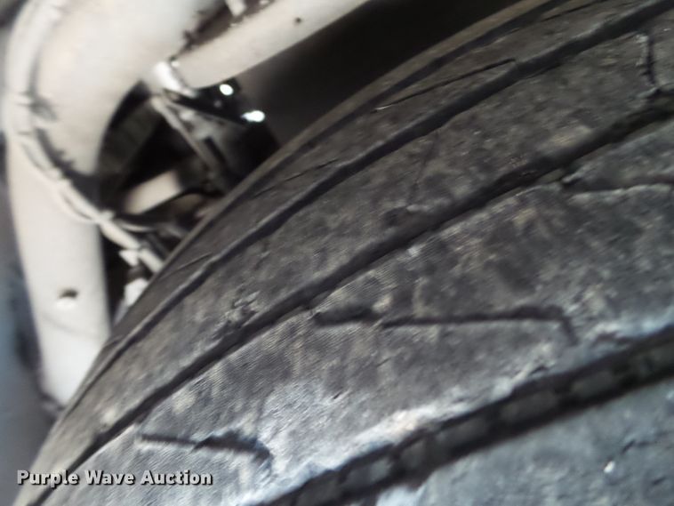 image for item GC9040 1997 Van Hool T940 coach bus