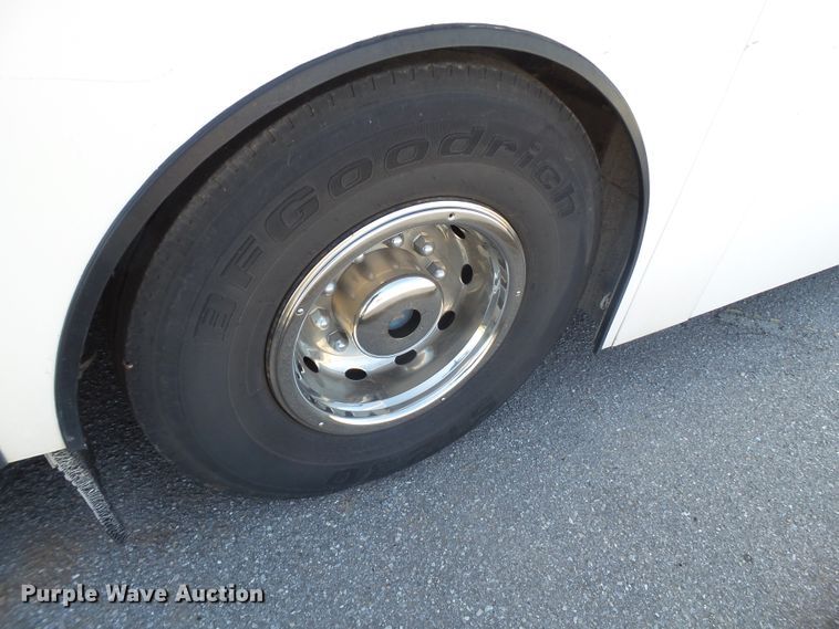 image for item GC9040 1997 Van Hool T940 coach bus