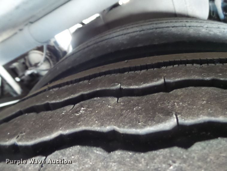 image for item GC9040 1997 Van Hool T940 coach bus