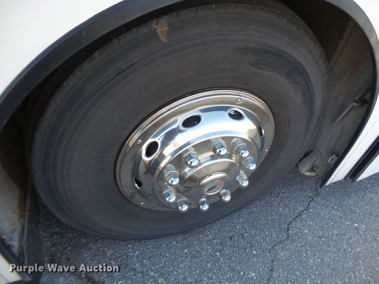 image for item GC9040 1997 Van Hool T940 coach bus