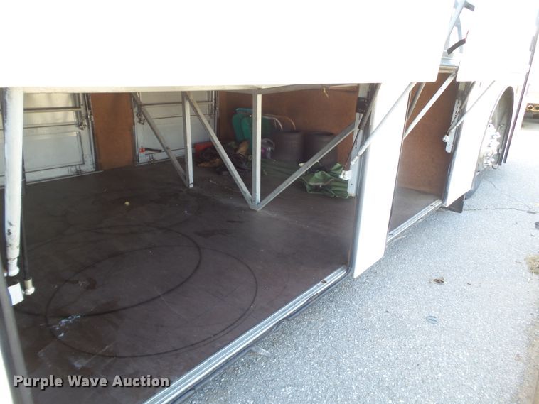 image for item GC9040 1997 Van Hool T940 coach bus