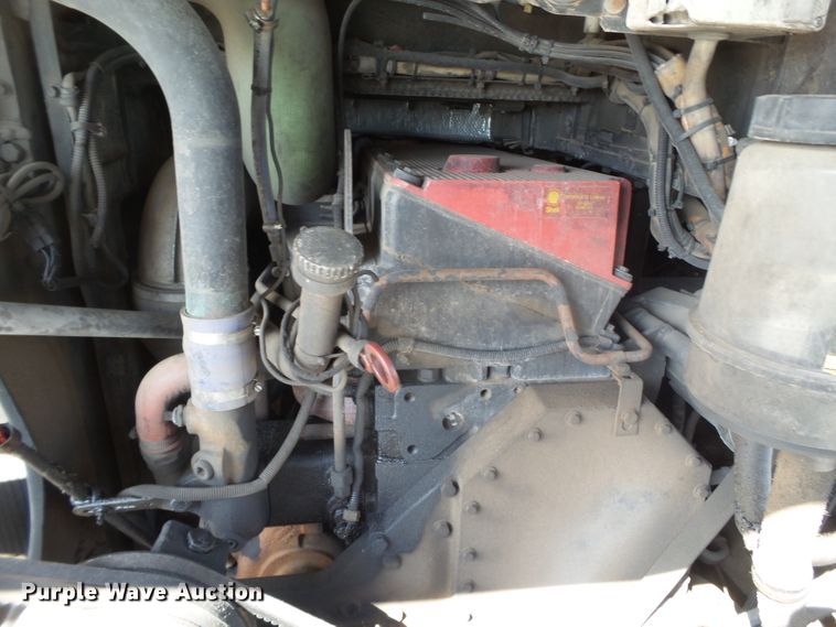 image for item GC9040 1997 Van Hool T940 coach bus