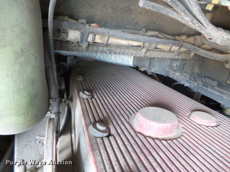 image for item GC9040 1997 Van Hool T940 coach bus