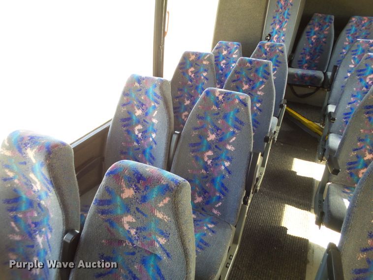 image for item GC9040 1997 Van Hool T940 coach bus