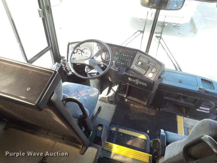 image for item GC9040 1997 Van Hool T940 coach bus