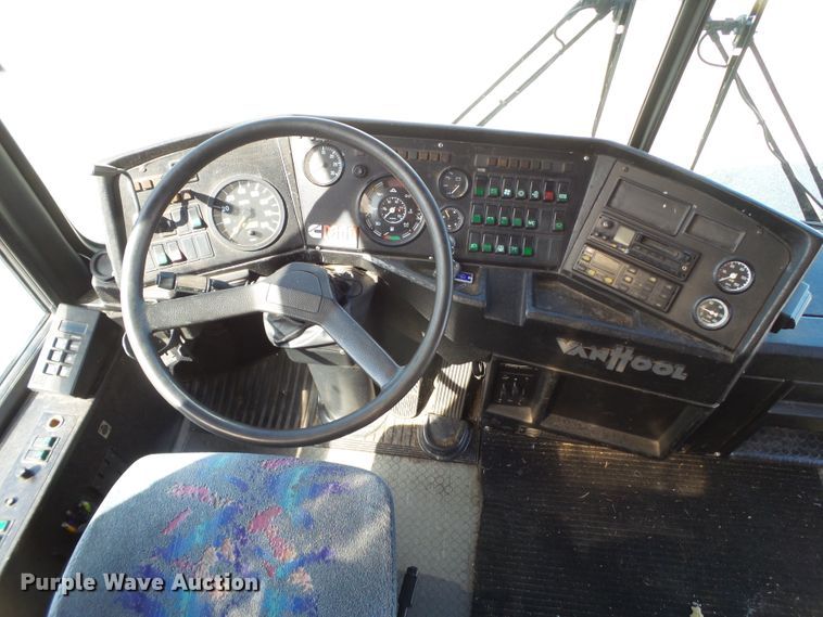 image for item GC9040 1997 Van Hool T940 coach bus