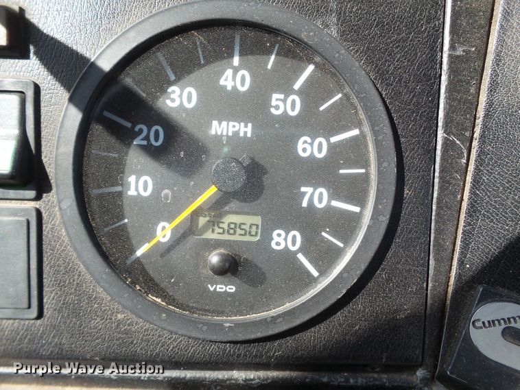 image for item GC9040 1997 Van Hool T940 coach bus