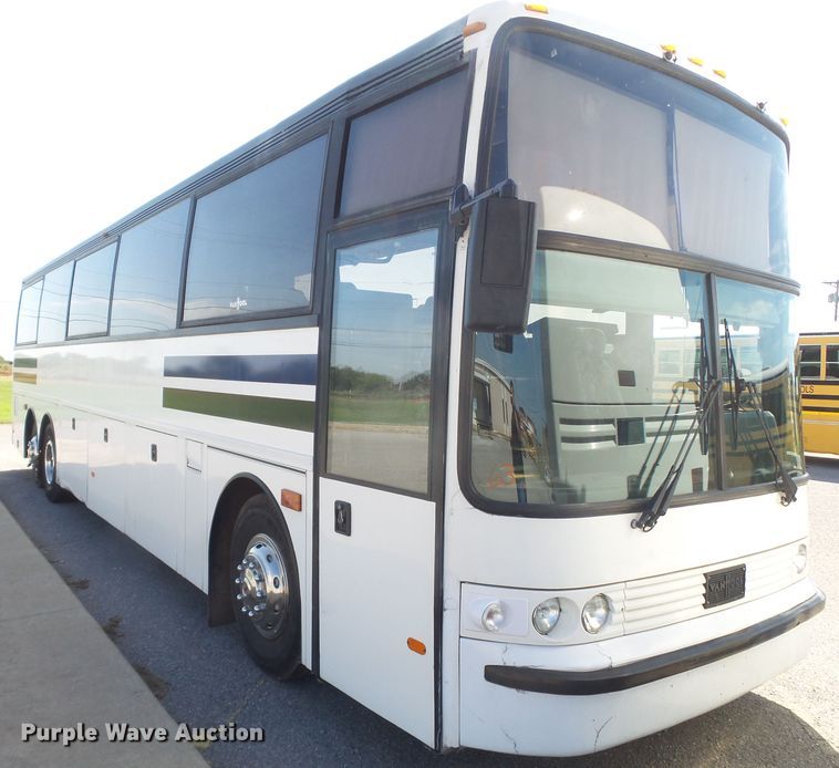 image for item GC9041 1998 Van Hool T940 coach bus