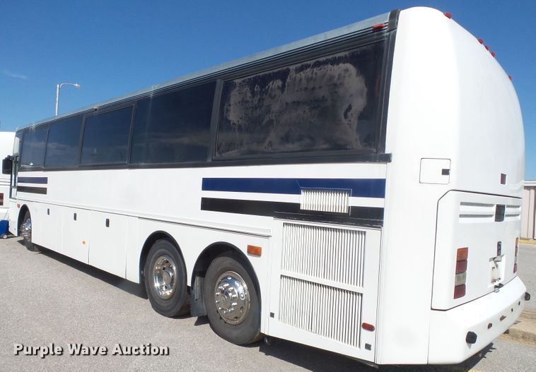 image for item GC9041 1998 Van Hool T940 coach bus