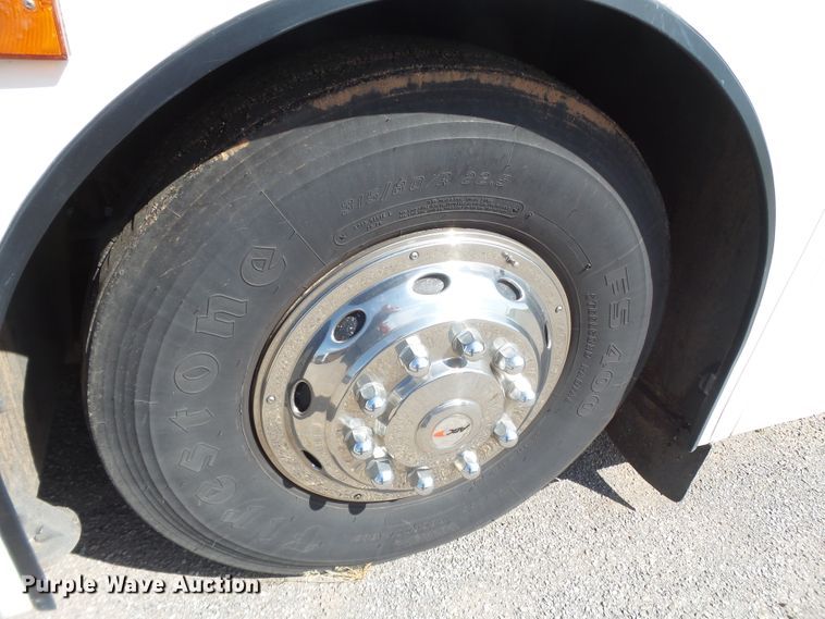 image for item GC9041 1998 Van Hool T940 coach bus