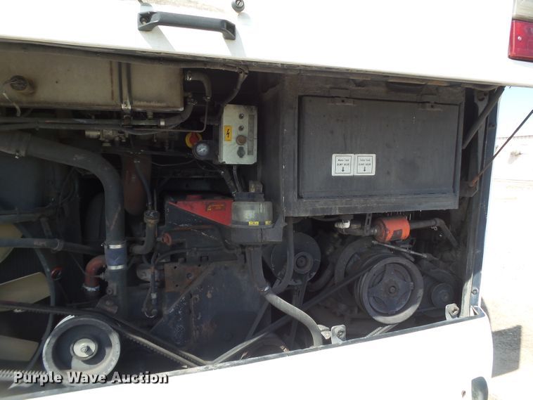 image for item GC9041 1998 Van Hool T940 coach bus