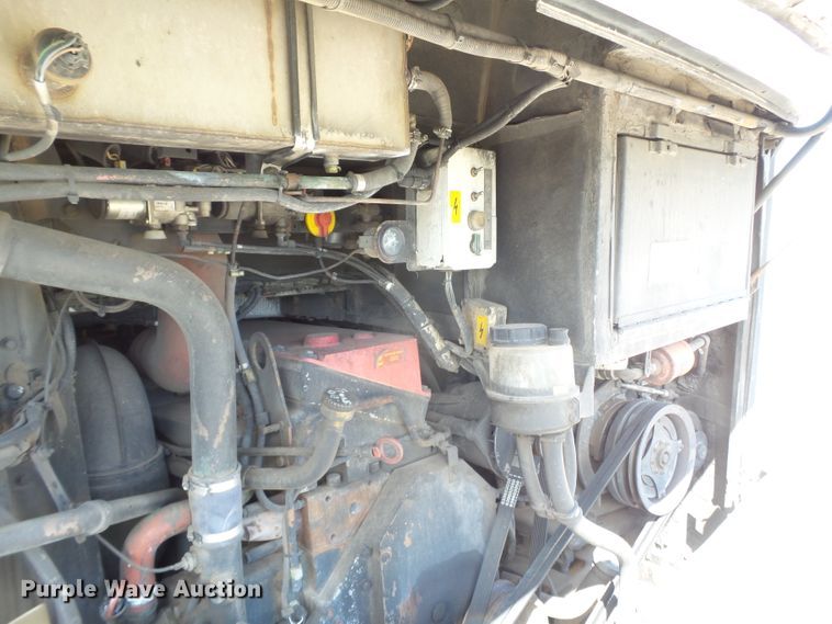 image for item GC9041 1998 Van Hool T940 coach bus