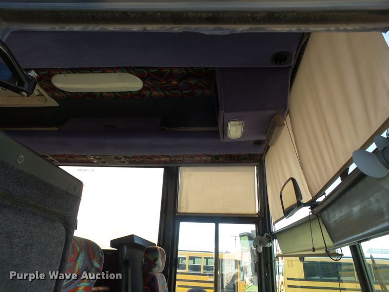 image for item GC9041 1998 Van Hool T940 coach bus